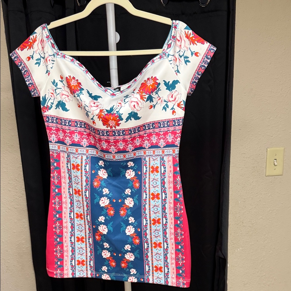 Floral Print BOHO Women's dress pit to pit 18